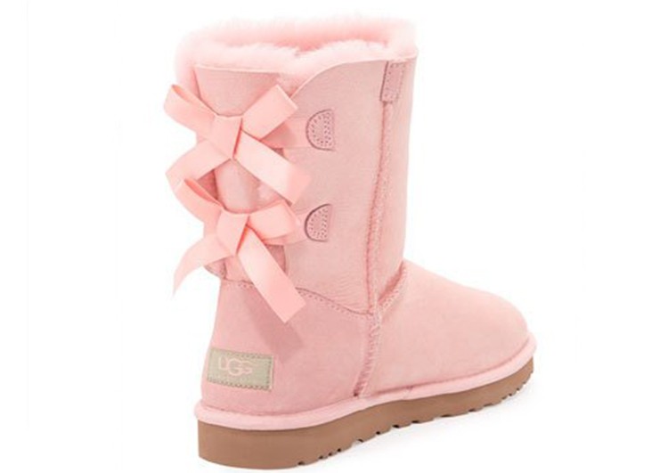 מגפי האגג דגם ביילי באוו קצר UGG BAILEY BOW SHORT – תמונה 9