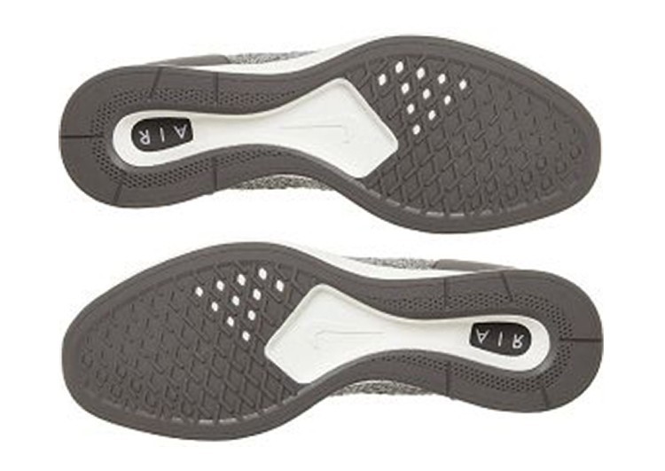 נעלי נייק-Nike Air Zoom Mariah Flyknit Racer Mushroom – תמונה 3