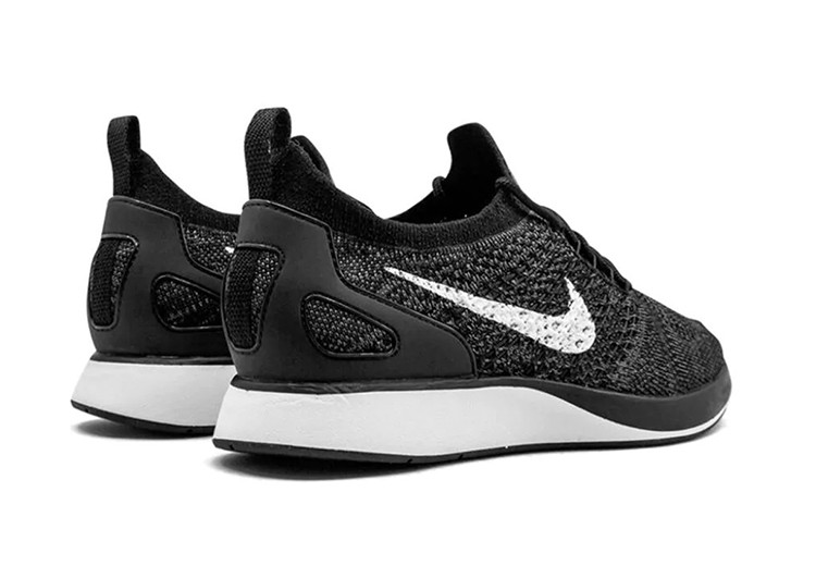 נעלי נייק-Nike Air Zoom Mariah Flyknit Racer dark Grey – תמונה 3