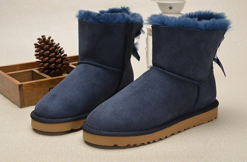 מגפי האגג דגם 3280 סרט פסים UGG STRIPS BOW – תמונה 19