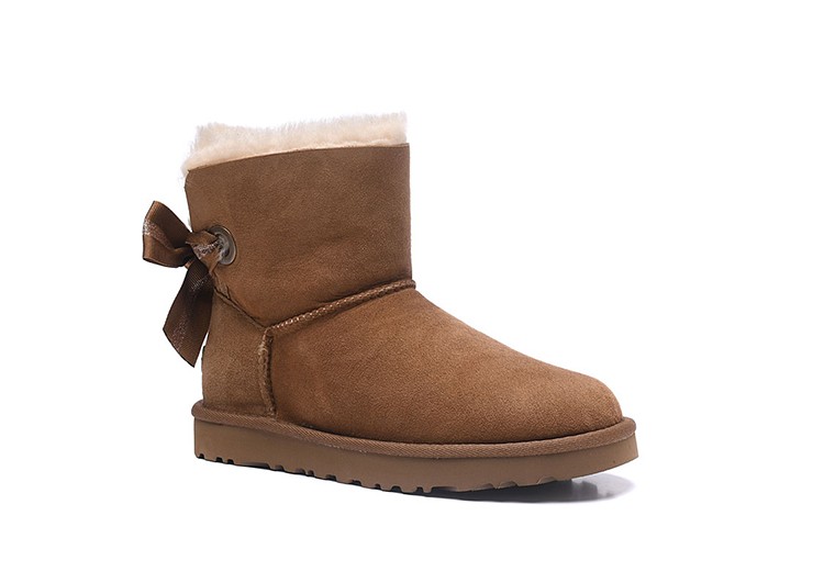 מגפי האגג דגם ביילי מיני סרט נוצץ UGG BAILEY MINI – תמונה 8