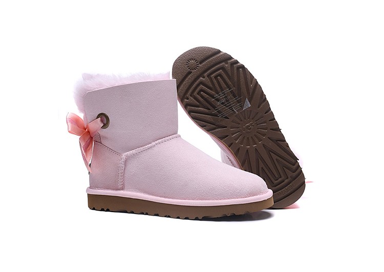 מגפי האגג דגם ביילי מיני סרט נוצץ UGG BAILEY MINI – תמונה 20