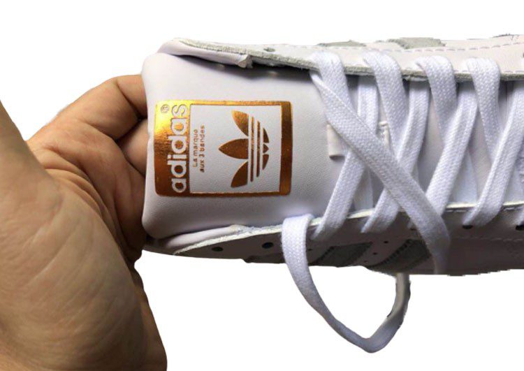 נעלי אדידס-ADIDAS Stan Smith - White & Gold Logo – תמונה 2