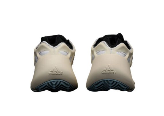 נעלי אדידס-Adidas Yeezy Boost 700-White Lilac