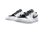 נעלי נייק-NIKE AIR JORDAN 1 LOW -WHITE-BLACK LOGO