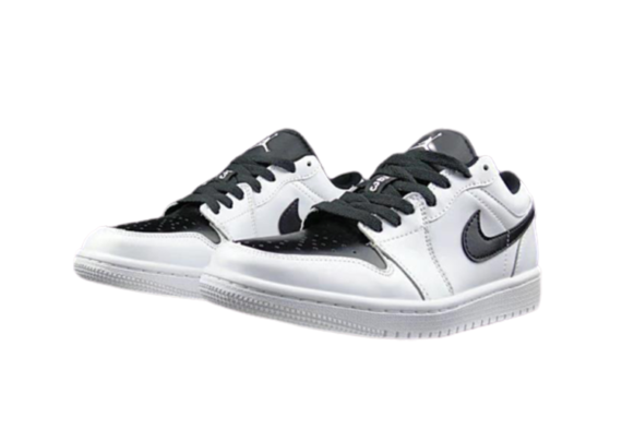 נעלי נייק-NIKE AIR JORDAN 1 LOW -WHITE-BLACK LOGO