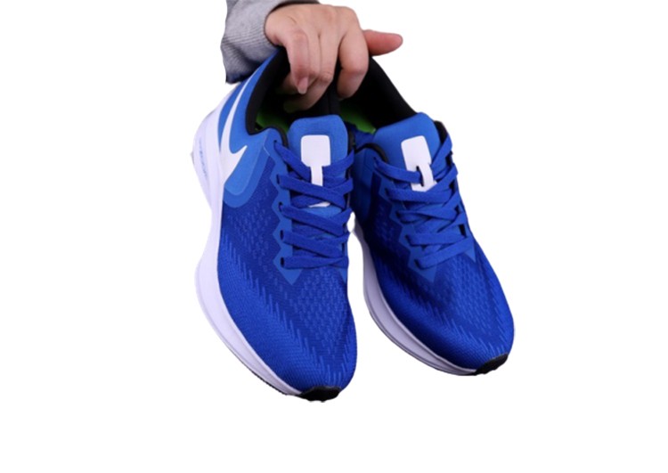 נעלי נייק-NIKE AIR ZOOM VOMERO W6-Royal Blue – תמונה 5