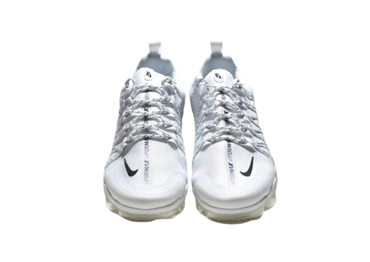 נעלי נייק-NIKE AIR VAPROMAX 2019 - FULL WHITE - BLACK LOGO – תמונה 3
