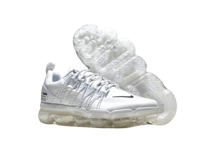 נעלי נייק-NIKE AIR VAPROMAX 2019 - FULL WHITE - BLACK LOGO – תמונה 5