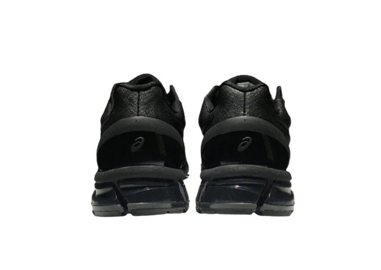 נעלי אסיקס-ASICS - Black Model-1 – תמונה 8