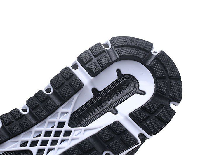 נעלי אסיקס-ASICS - Black & White Border – תמונה 8