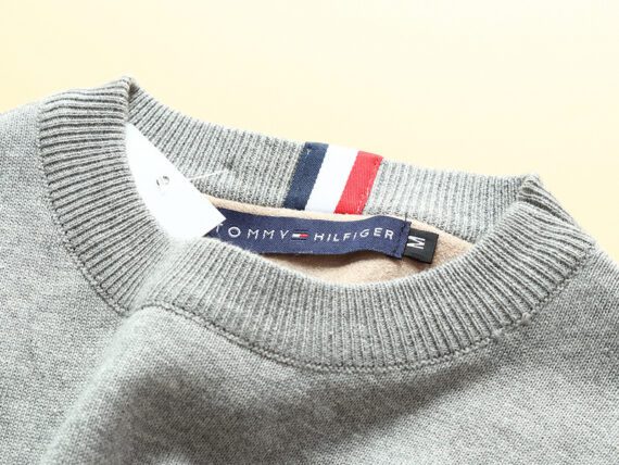 טומי הילפיגר-TOMMY TSHIRT MEN'S LONG CREW NECK- Santas Grey