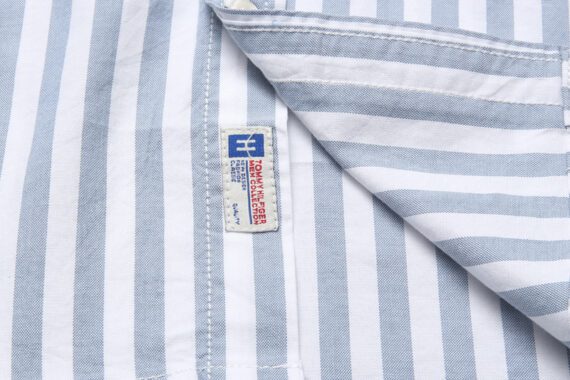 טומי הילפיגר-TOMMY BUTTON MEN'S- Spindle & White