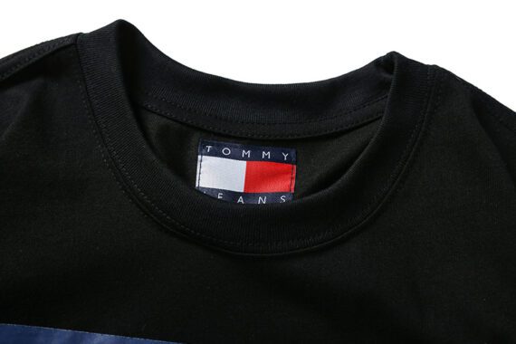 טומי הילפיגר-TOMMY TSHIRT MEN'S - BLACK