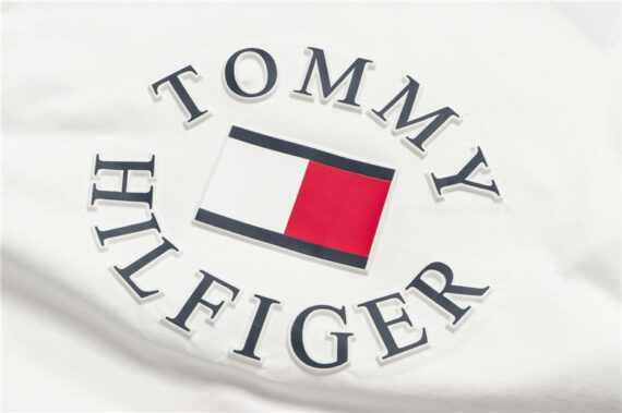 טומי הילפיגר-TOMMY TSHIRT MEN'S - WHITE