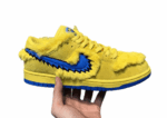 נעליי נייק-NIKE SB DUNK LOW PRO QS - Yellow & Blue Logo