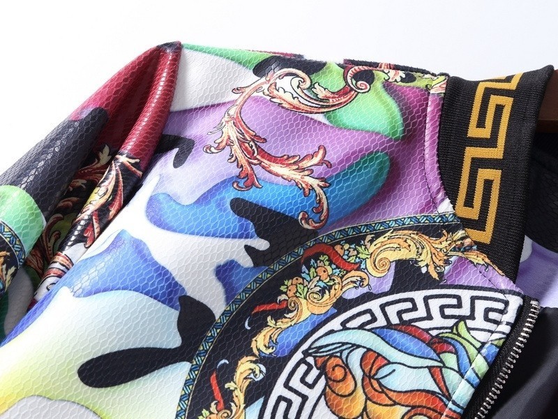 מעילים וג'קטים לגברים-VERSACE NEW LEATHER JACKET MEN'S - White Black & Golden Glow