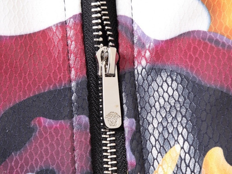 מעילים וג'קטים לגברים-VERSACE NEW LEATHER JACKET MEN'S - White Black & Golden Glow