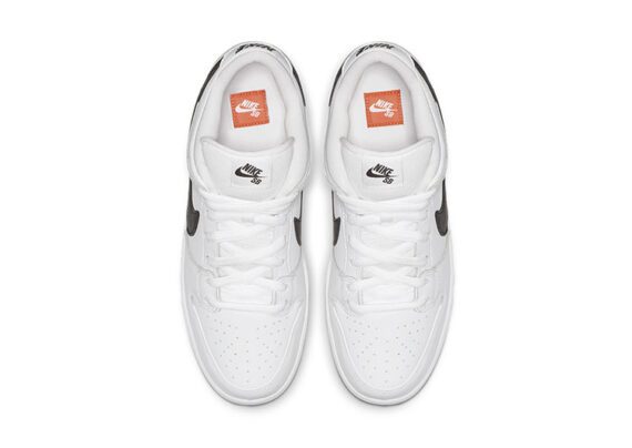 נעליי נייק-NIKE SB DUNK LOW PRO QS - Black & White