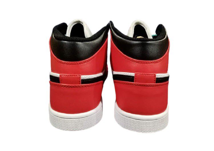 נעלי נייק-NIKE AIR MAX JORDAN HIGH - Black Fire Brick & White – תמונה 3