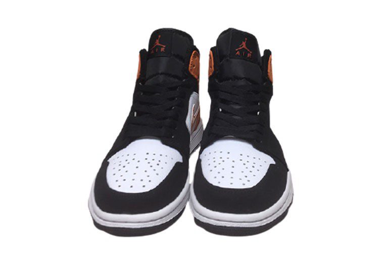 נעלי נייק-NIKE AIR MAX JORDAN HIGH - Black Flame Pea & White – תמונה 4