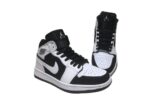 נעלי נייק-NIKE AIR MAX JORDAN HIGH - Bunker & White