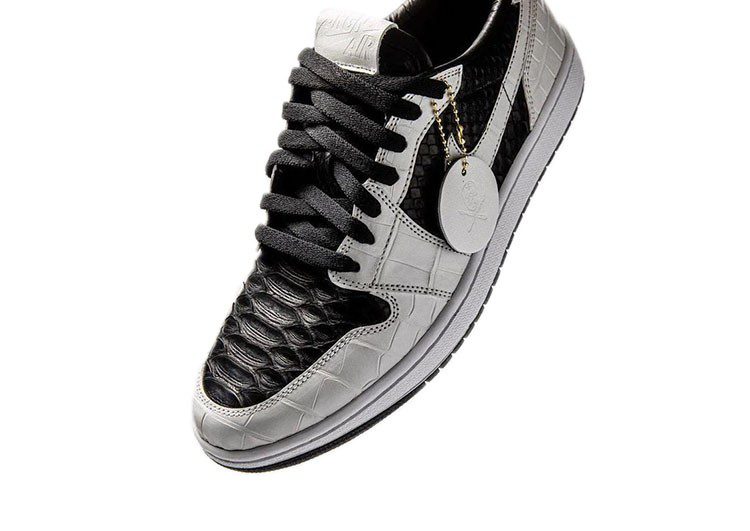 נעלי נייק-NIKE AIR MAX JORDAN HIGH - Nero & Silver – תמונה 3