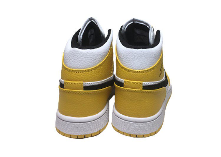 נעלי נייק-NIKE AIR MAX JORDAN HIGH - Quartz Mix – תמונה 3