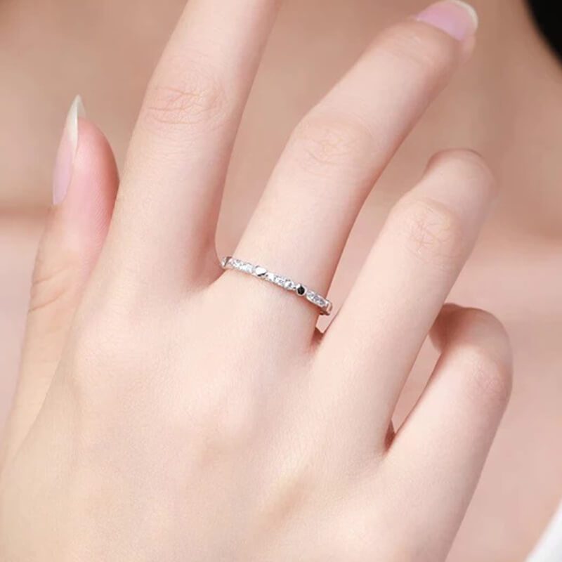 טבעת יוקרה-Silver Hearts Stackable Finger Rings For Women – תמונה 2