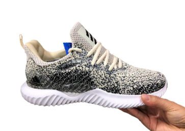 נעלי אדידס-Adidas Clover Small Coconut -Tide & Black