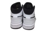 נעלי נייק אייר ג'ורדן גבוהות 1 צבע שחור לבן-Nike Air Jordan 1 High