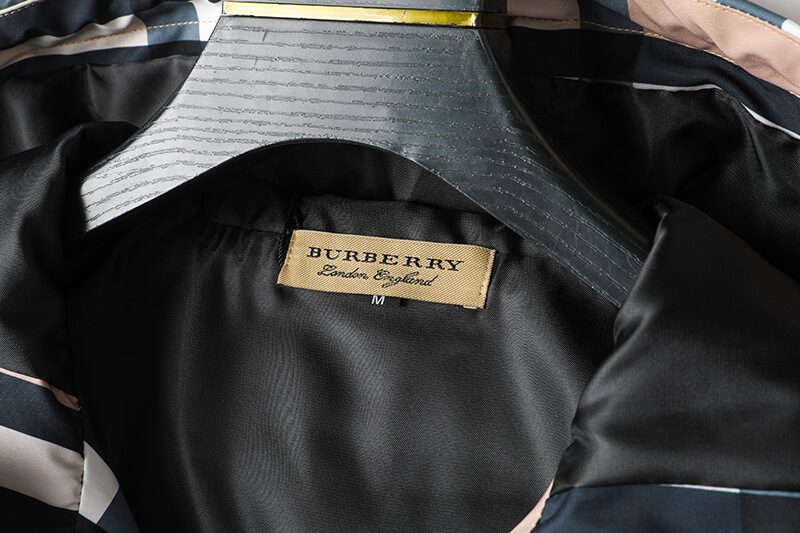 ברברי - BURBERRY JACKET- Grain Brown White & Black – תמונה 7