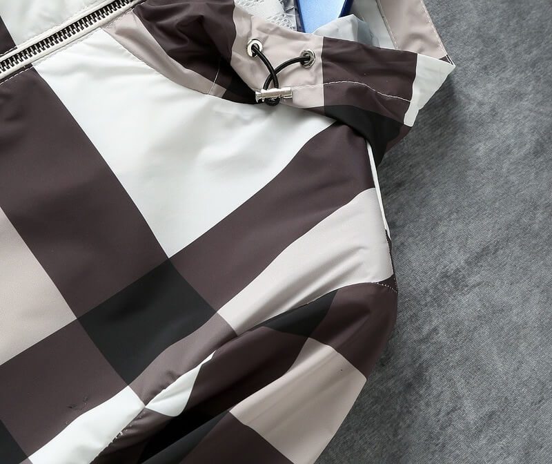 ברברי - BURBERRY JACKET- White Woody Brown & Red – תמונה 4