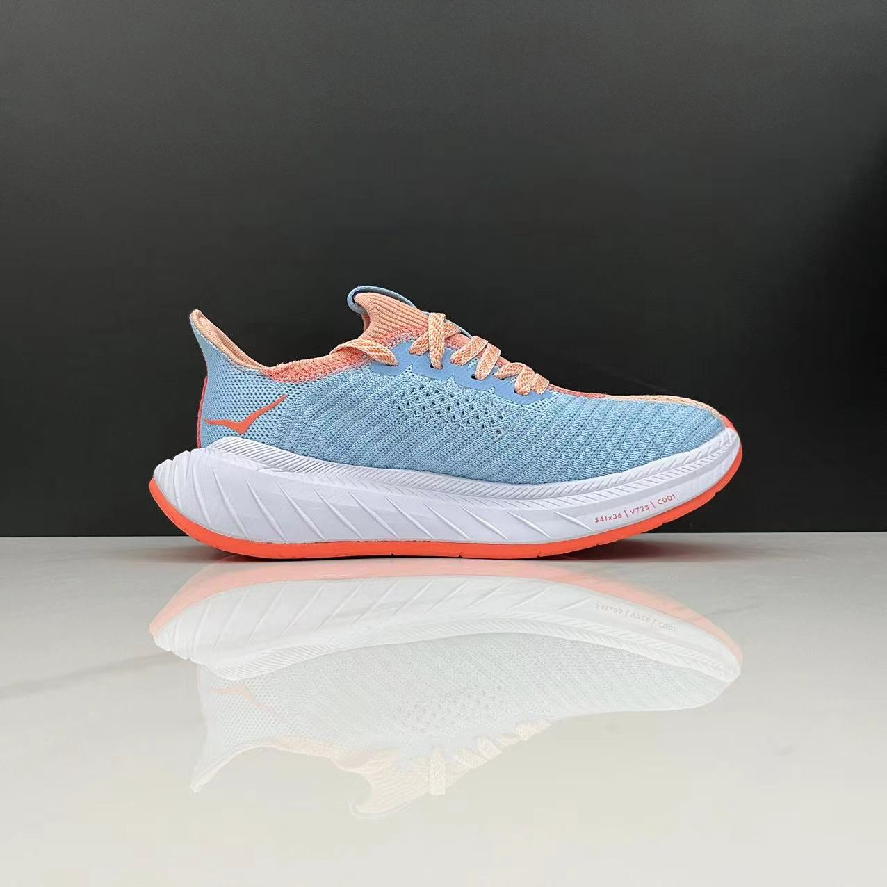נעלי הוקה-HOKA ONE ONE CARBON X3 Pink – תמונה 5
