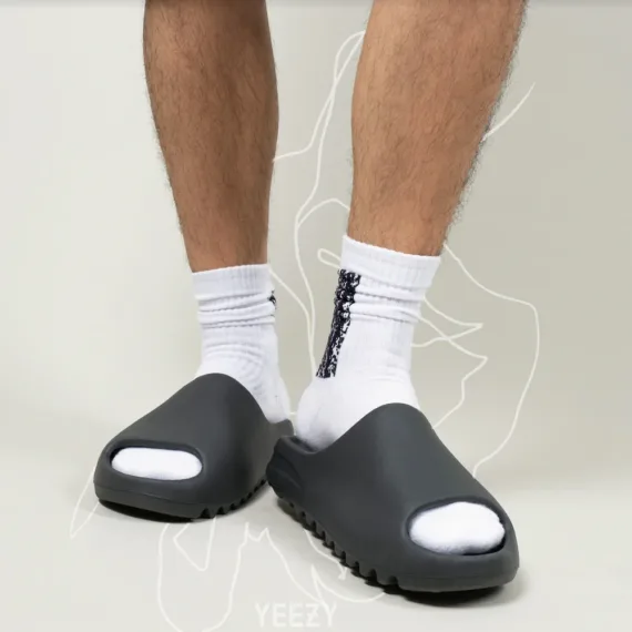 אדידס כפכפי ייזי Adidas Yeezy Slide Onyx