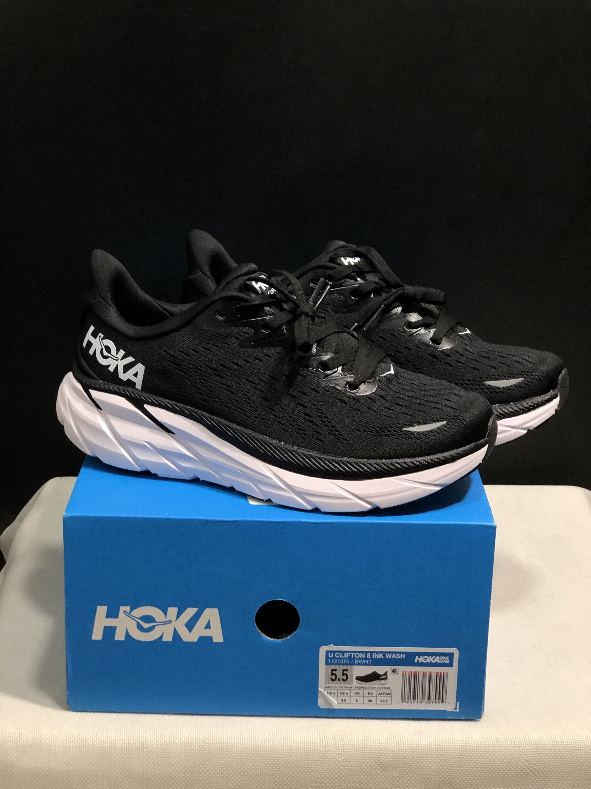 נעלי הוקה-HOKA ONE ONE Clifton 8 Black – תמונה 9