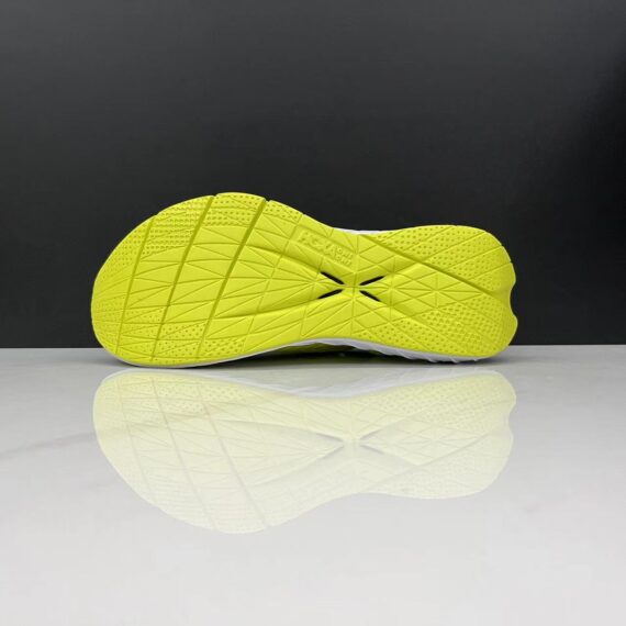 נעלי הוקה-HOKA ONE ONE CARBON X3 Light Gray