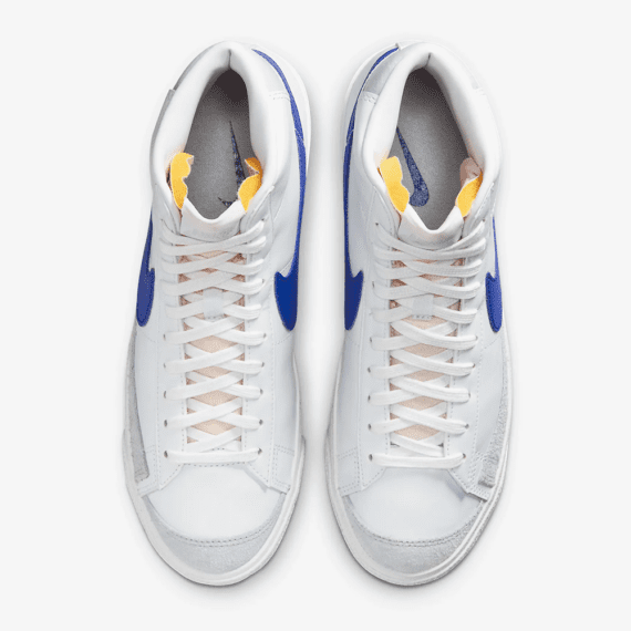 נייק בלייזר גבוהות- NIKE BLAZER MID '77 WHITE BLUE