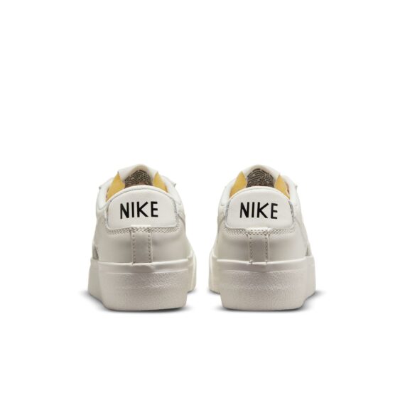 נייק בלייזר-NIKE BLAZER LOW '77 VINTAGE CREAM