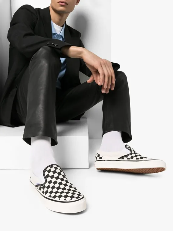 נעלי ואנס - checkered 98 sneakers