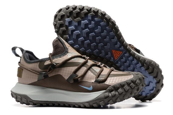 Nike ACG MOUNTAIN FLY LOW SE
