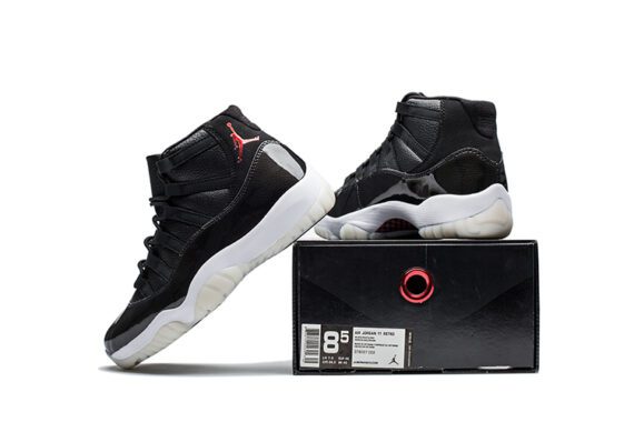 NIKE AIR JORDAN 11 RETRO "GAMMA BLUE"