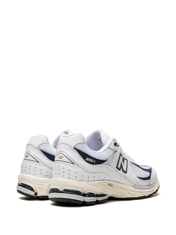 ניו באלאנס - New Balance 2002 R White/Natural Indigo sneakers