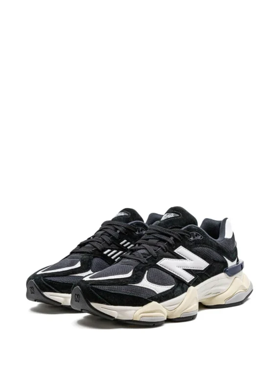 ניו באלאנס- New Balance 9060 "Black/White" Sneakers