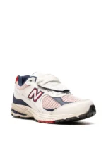 ניו באלאנס - New Balance 2002 R Sea Salt/Team Red sneakers