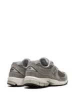 ניו באלאנס - New Balance 2002 R Grey/White sneakers