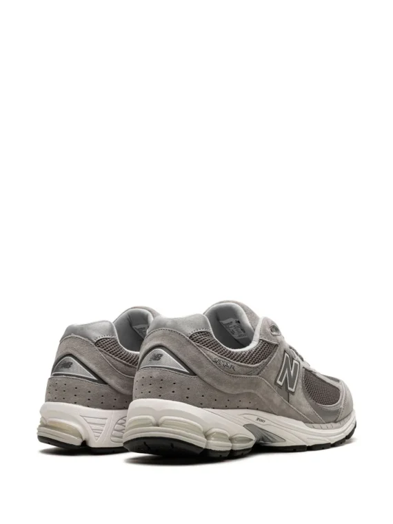 ניו באלאנס - New Balance 2002 R Grey/White sneakers
