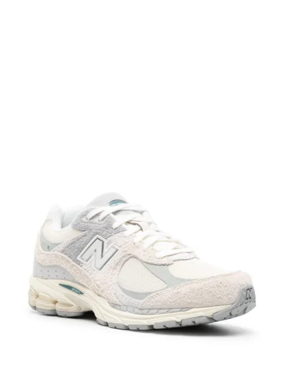 ניו באלאנס - New Balance 2002 R panelled sneakers