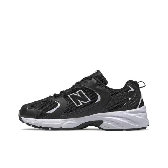 סניקרס ניו באלאנס NEW BALANCE 530 BLACK & WHITE