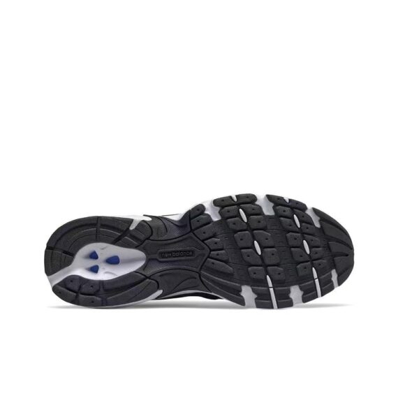 סניקרס ניו באלאנס NEW BALANCE 530 BLACK & WHITE